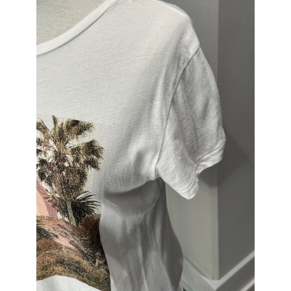 WILDFOX Graphic Tee Women's XS Loose Rainbow Coast T-Shirt Top Beach - Picture 4 of 8